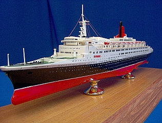 R.M.S._QUEEN_ELIZABETH_II_27